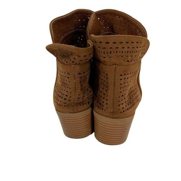 Forever Ankle Booties Women Sz 9 Faux Leather Block Heel Micro Studs Side Zipper - Picture 4 of 5